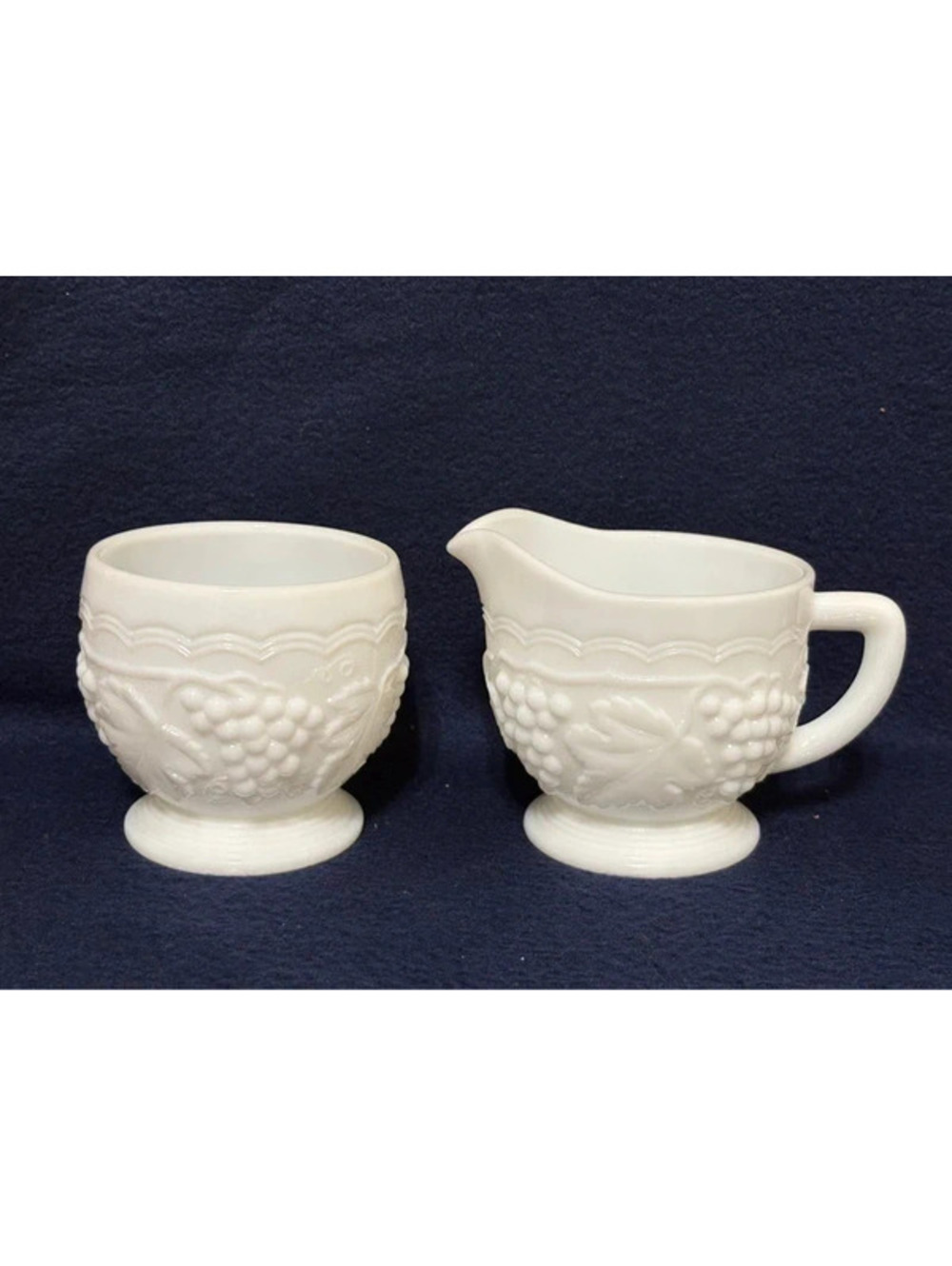 Vintage Imperial Milk Glass Grape/Grape Harvest Creamer & sugar bowl